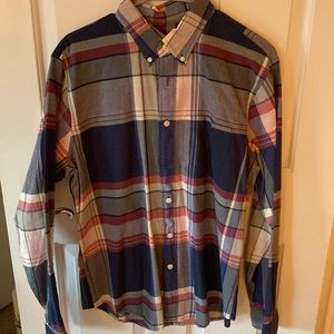 Abercrombie & Fitch plaid long sleeve button down.